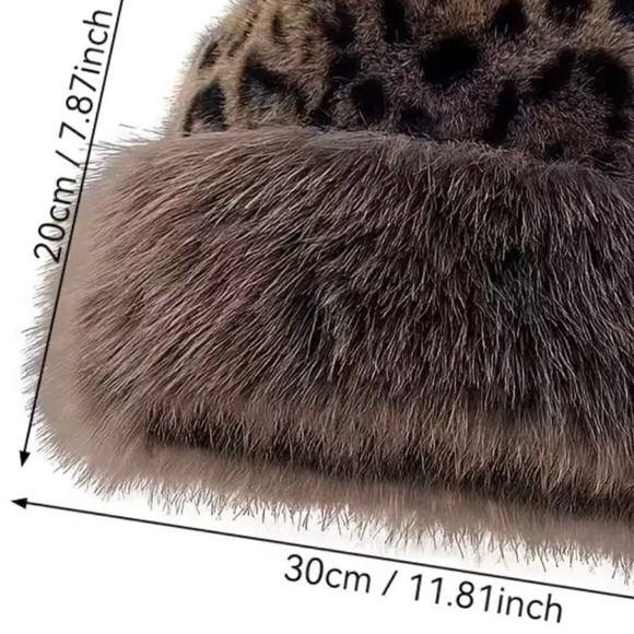 Faux Fur Hat Beanie Leopard Print - Picture 5 of 8